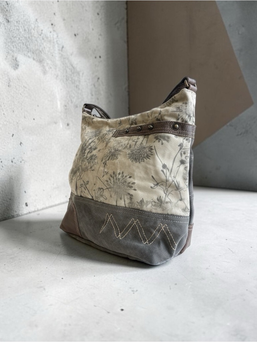 Canvas Floral Hobo Bag in Beige and Gray - Unbranded